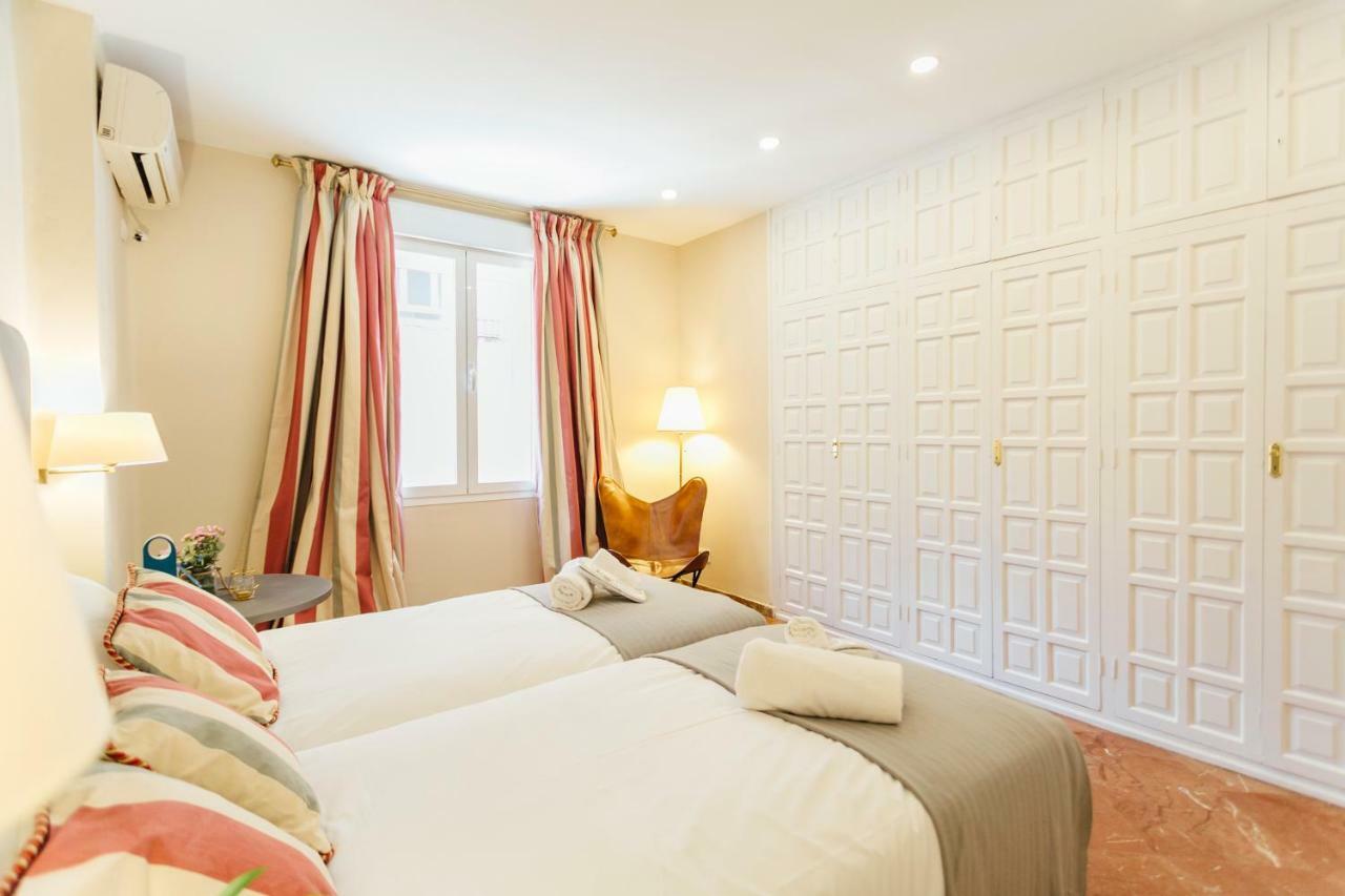 Stylish And Wide- 3Bdr 3Bth- Los Remedios Siviglia Esterno foto